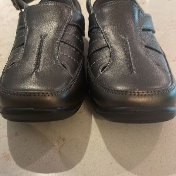 Comfort shoes with strap SZ 7 - Picture 6 of 9